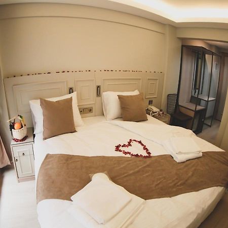 X-Nellyı Hotel Provincia di Provincia di Istanbul Esterno foto