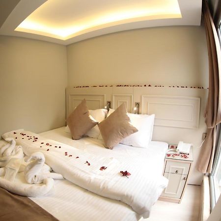 X-Nellyı Hotel Provincia di Provincia di Istanbul Esterno foto