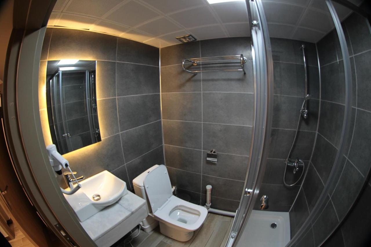 X-Nellyı Hotel Provincia di Provincia di Istanbul Esterno foto